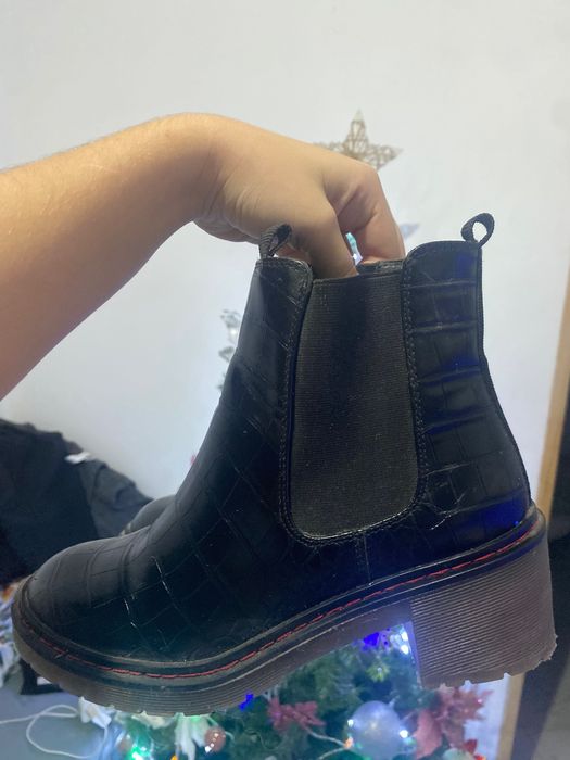 Botas pretas número 38