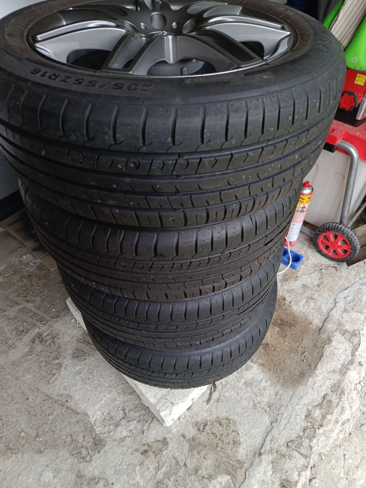 Felgi DEZENT RK Dark  5x112 205/55 R16