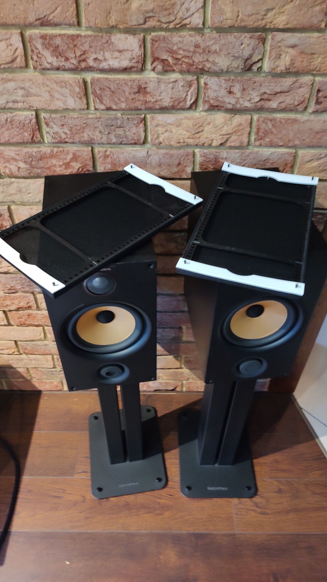 Bowers&Wilkings 685 S2