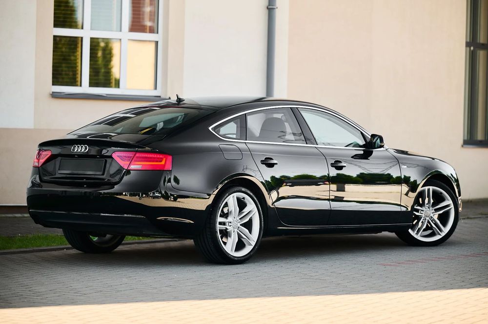 Audi A5 Sportback LIFT 2.0 Tdi Manual Navi Skóra Bi xenon Ledy Alu19 EXCLUSIVE