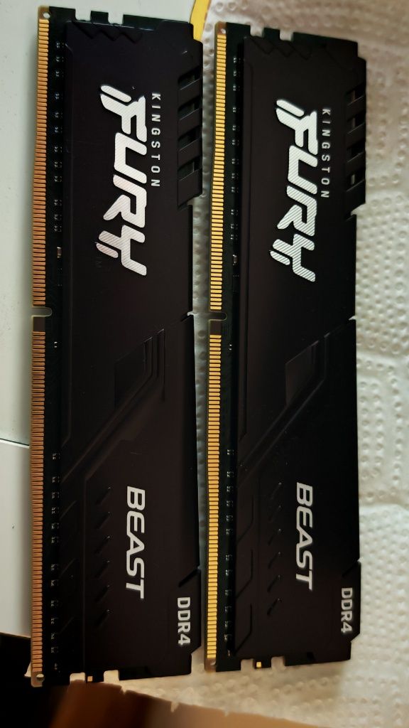 Pamięć RAM 2x 8 Fury Beast 3200MHz DDR4