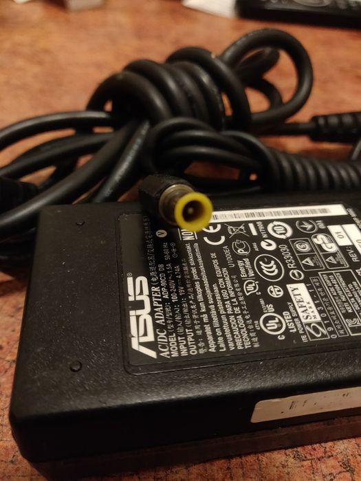 Блок питания asus 19V~4.7A