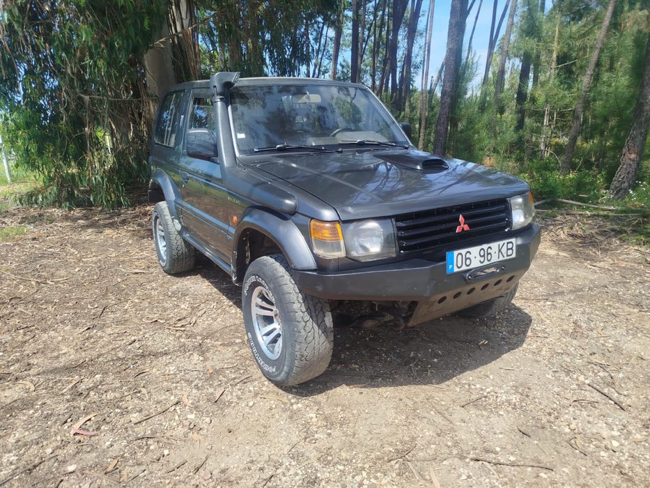 Mitsubishi Pajero GLS