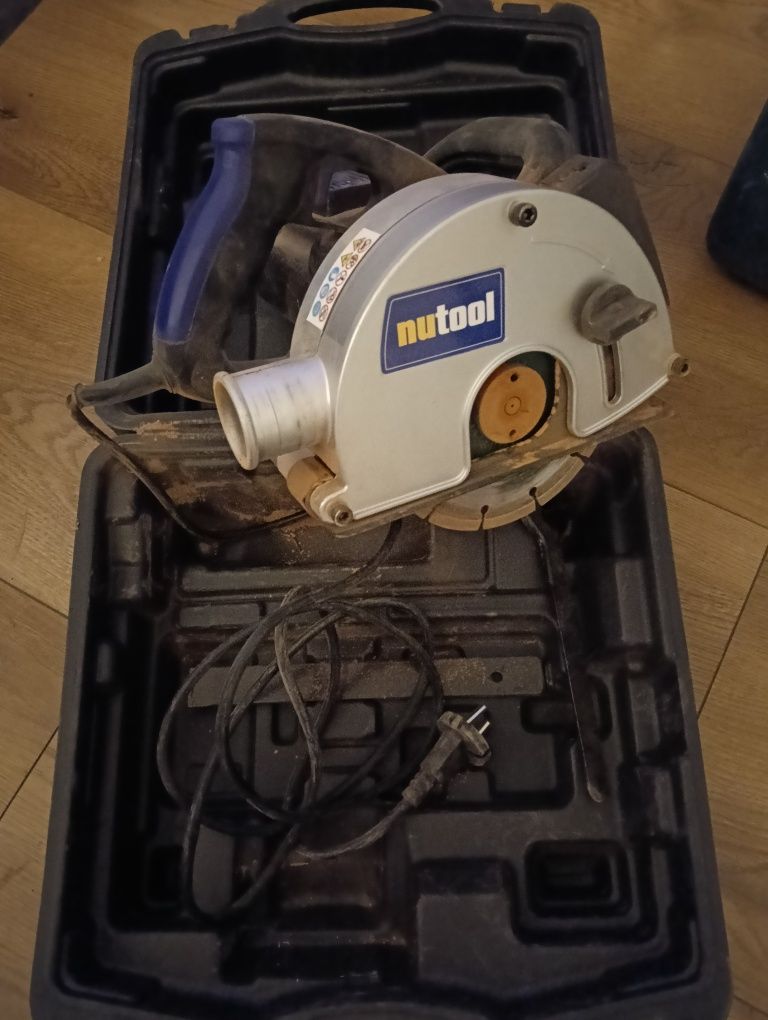 Nutool bruzdownica 1700w