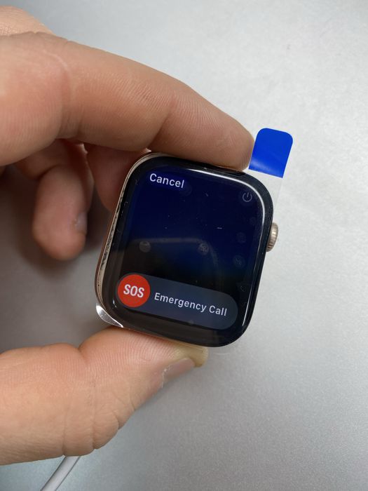 Дисплей на Apple Watch 10 42mm