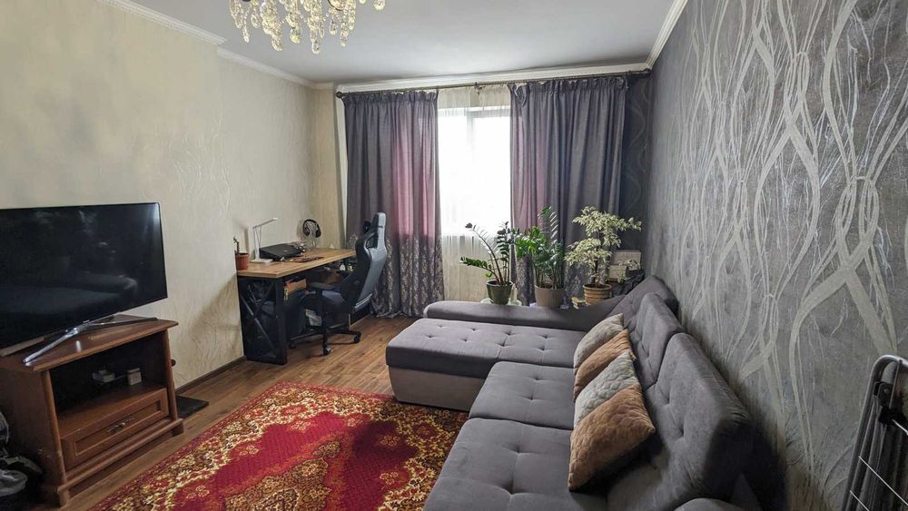 2 комнатная квартира Молодежное с хорошим ремонтом