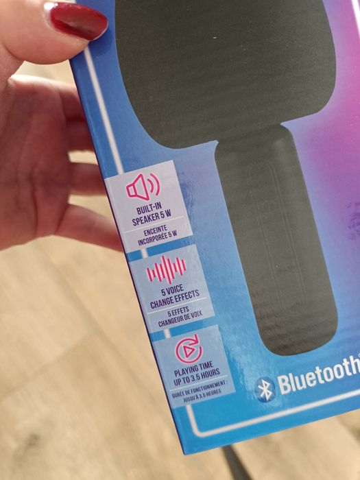 Mikrofon bluetooth z efektami