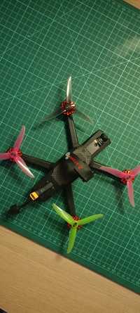 Dron eachine auk fpv kit