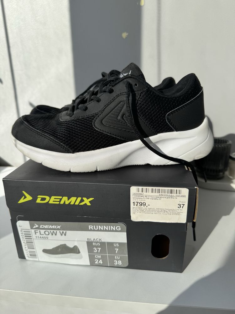 Кроссовки кросівки Demix running