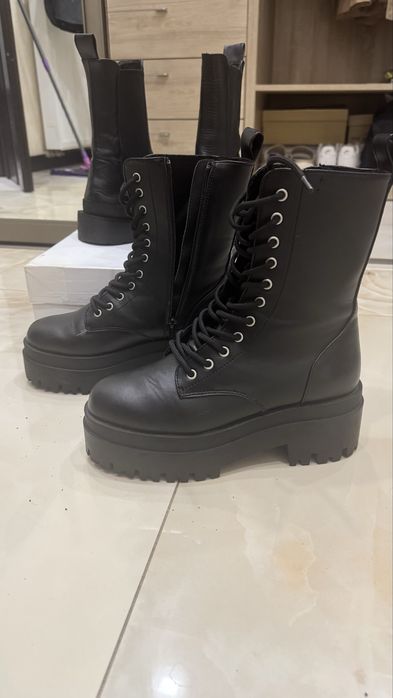 Ботинки на шнуровці р 38
