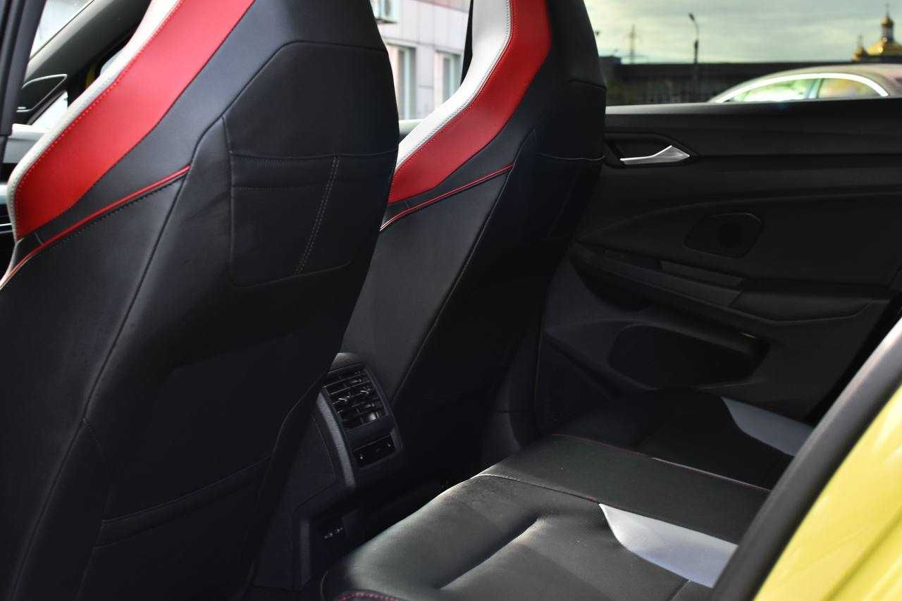 Volkswagen Golf gti 2021 р. 2.0 turbo бензин (Перший внесок від 20%)