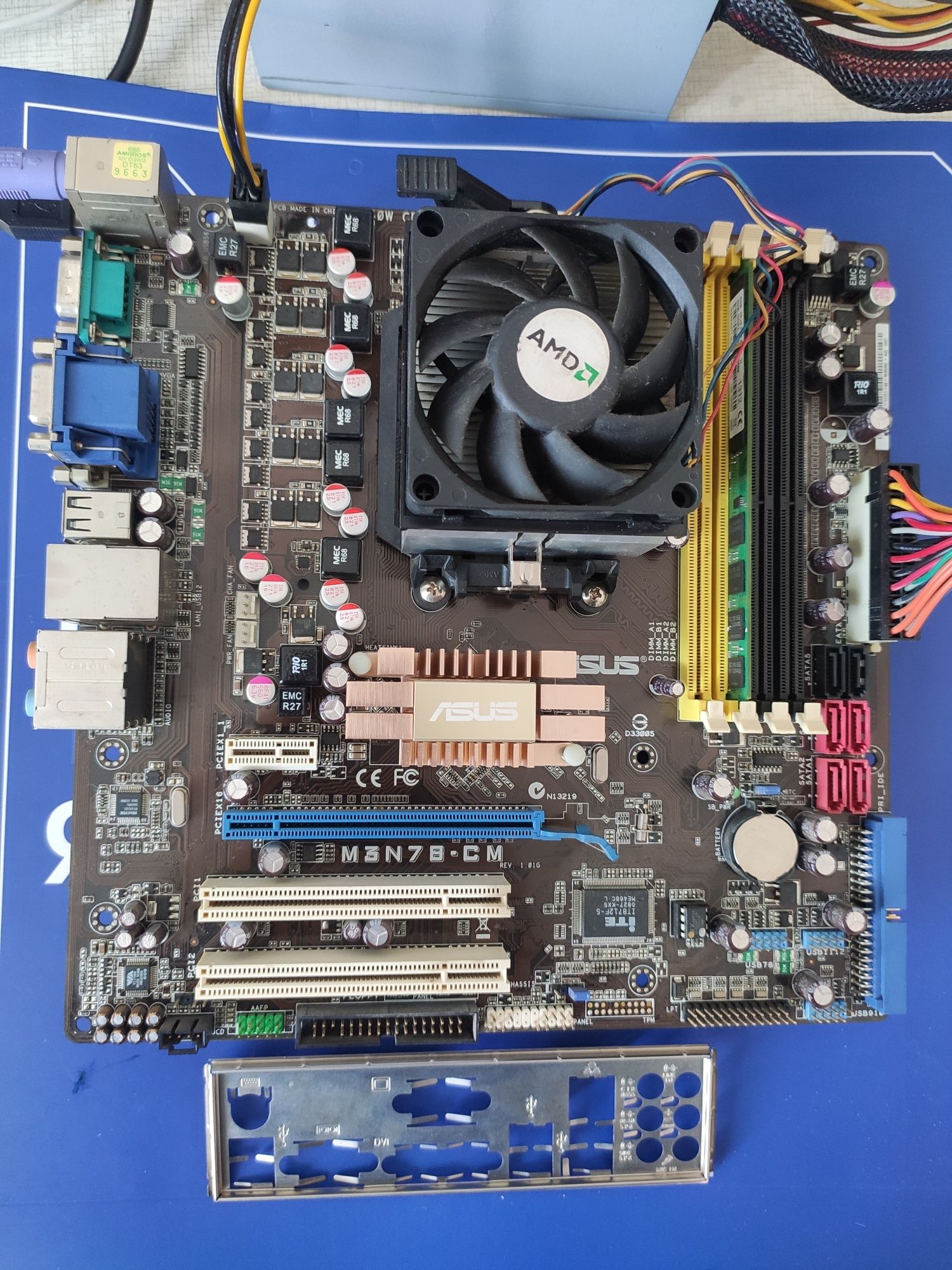 Материнская плата Asus M3N78-CM, AMD Athlon, geforse 8600 gt