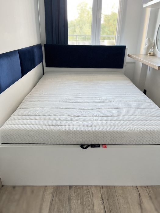 Łóżko 140x200 z materacem