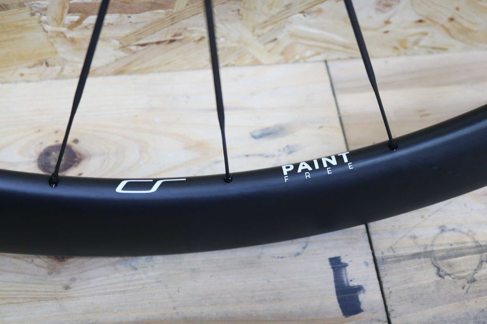 Bicicleta Rodas disco carbono Avian CR5 DB - Peso 1000 gramas! Novas!