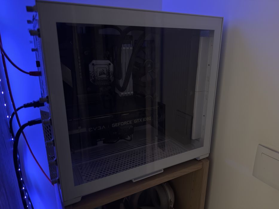 Lian Li O11 Mini Air