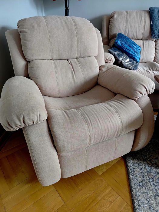 Kanapa rozkładana Fotele rokzładane. Zestaw wypoczynkowy