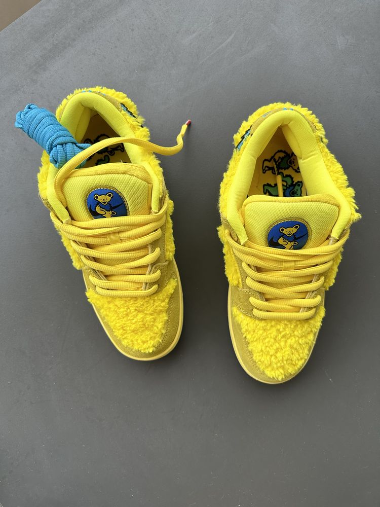 Nike dunk yellow bear 41