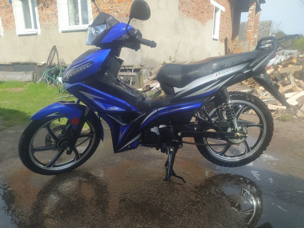 Продам мопед Forte 125 Новий