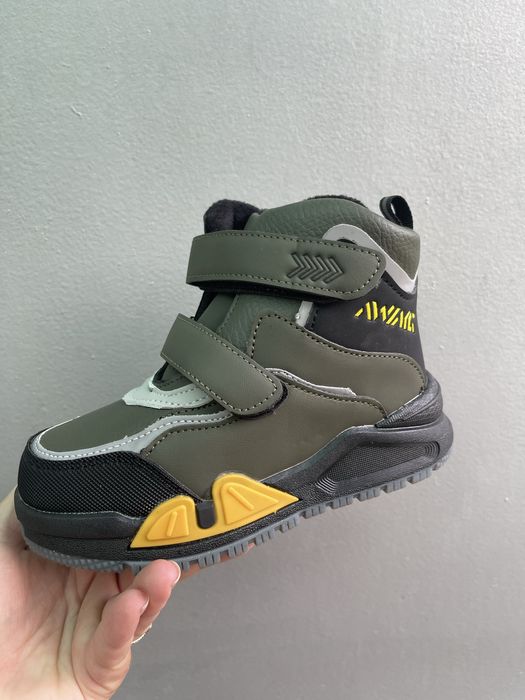 Хайтопи зима осінь черевики чоботи