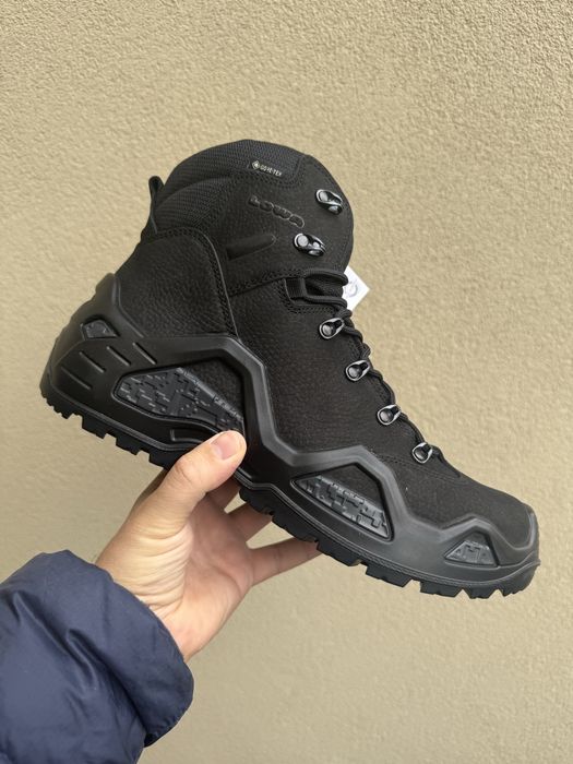 Кросівки черевики Lowa gore tex 45,5-29см оригінал нові