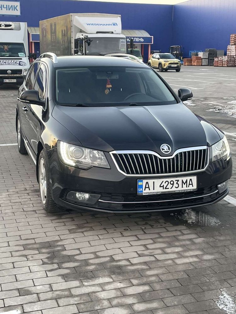 Продам авто Skoda Superb 2015