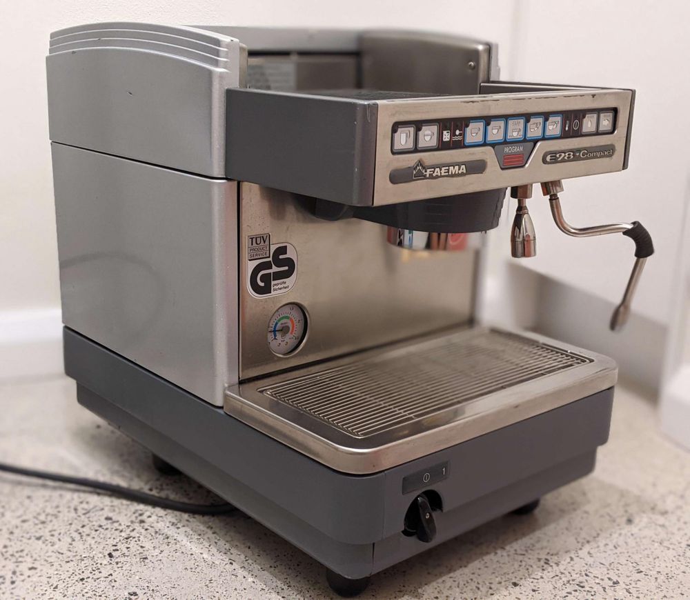 Кофемашина Faema E98 Compact