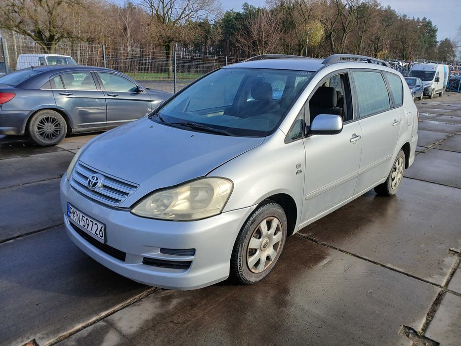 Toyota Avensis Verso D4D 2,0 diesel