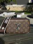 Сумка жіноча крос боді LV
