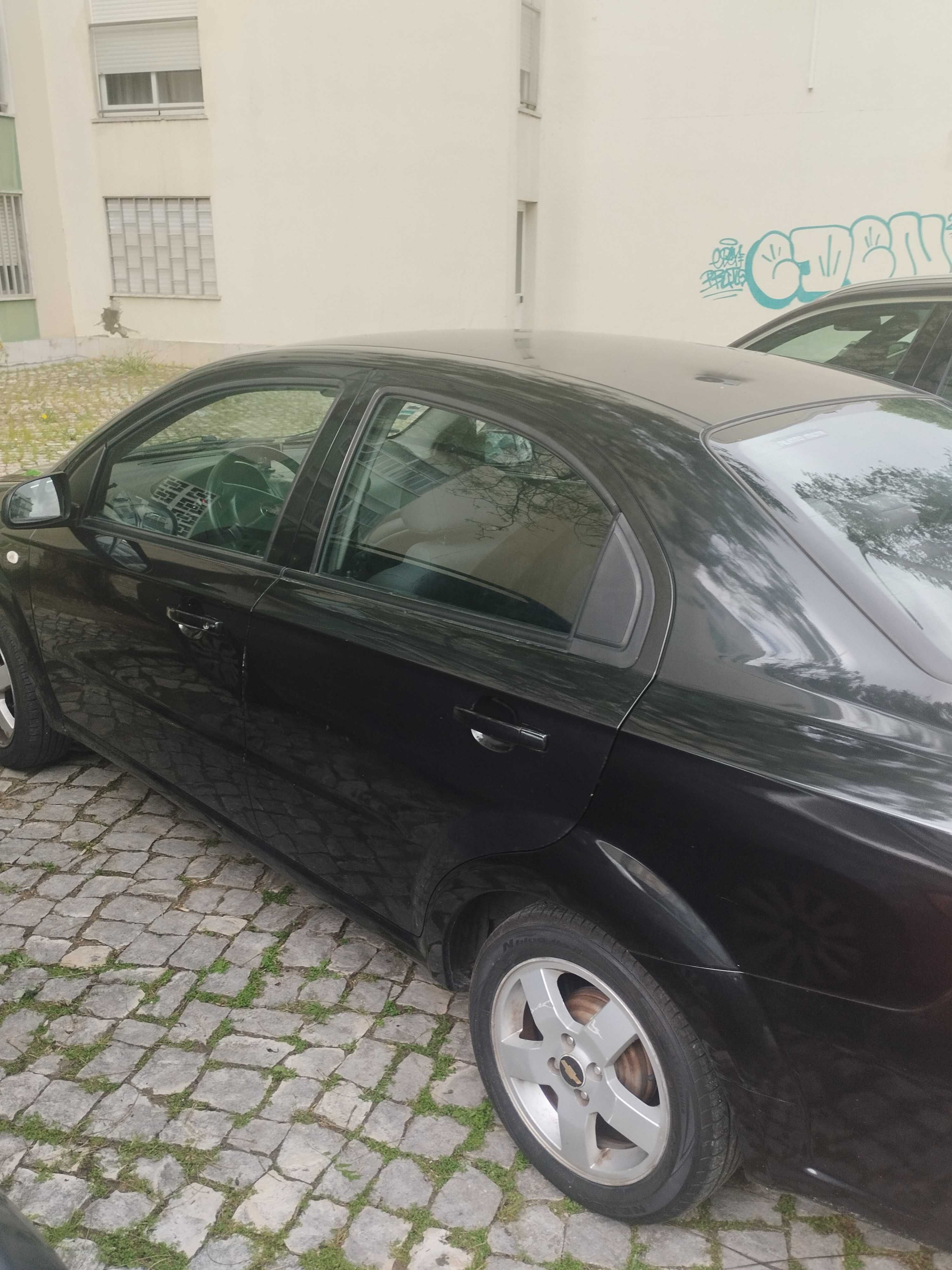 Aveo 1.2  sedan  2007 .