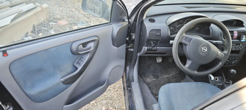 Opel corsa c 1.2 para peças ou reparação