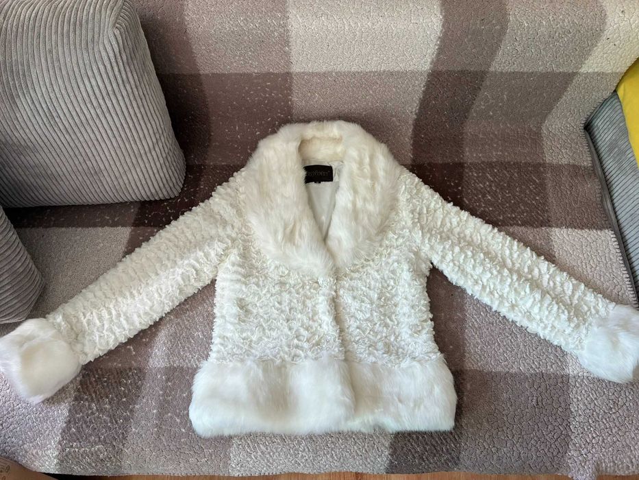 Kożuszek Ślubny Biały