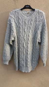 Sweter oversize 66% wełna
