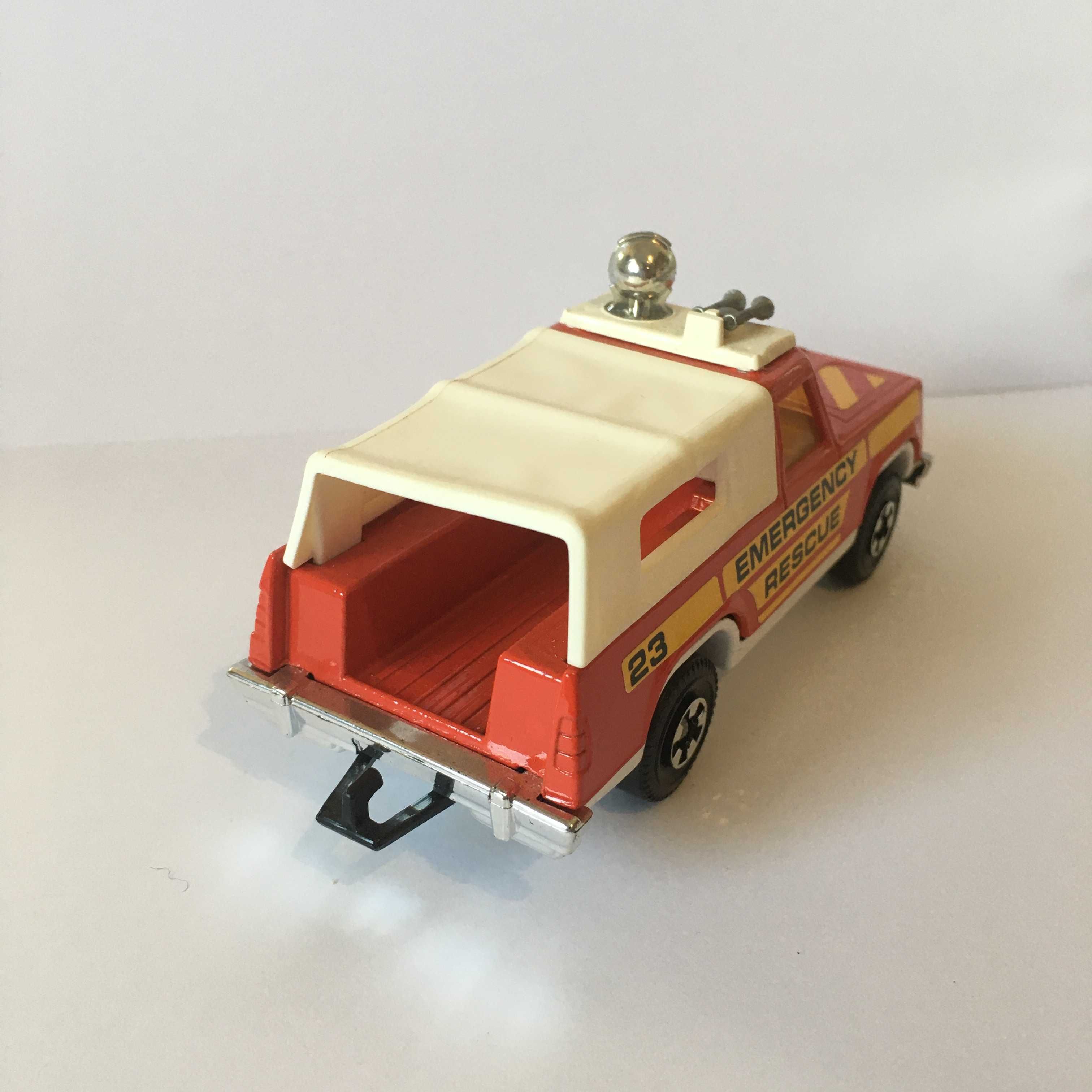 MATCHBOX LESNEY - CARRINHA "EMERGENCY RESCUE"