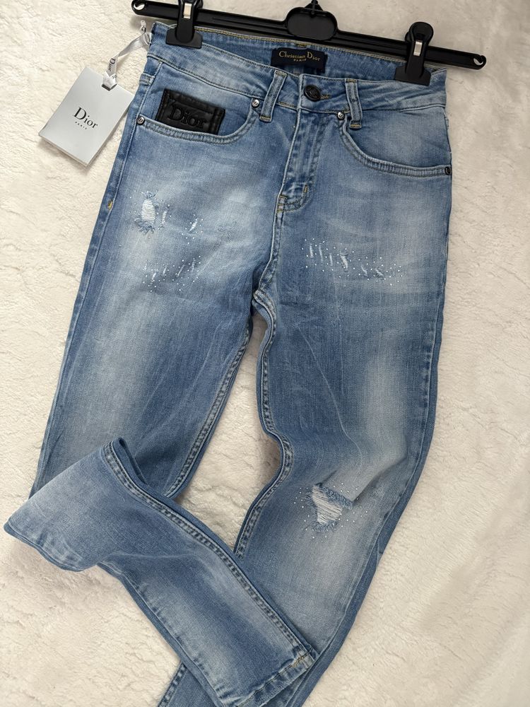 Jeansy skinny elastyczne
