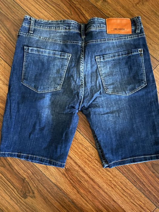 Нові шорти синій денім