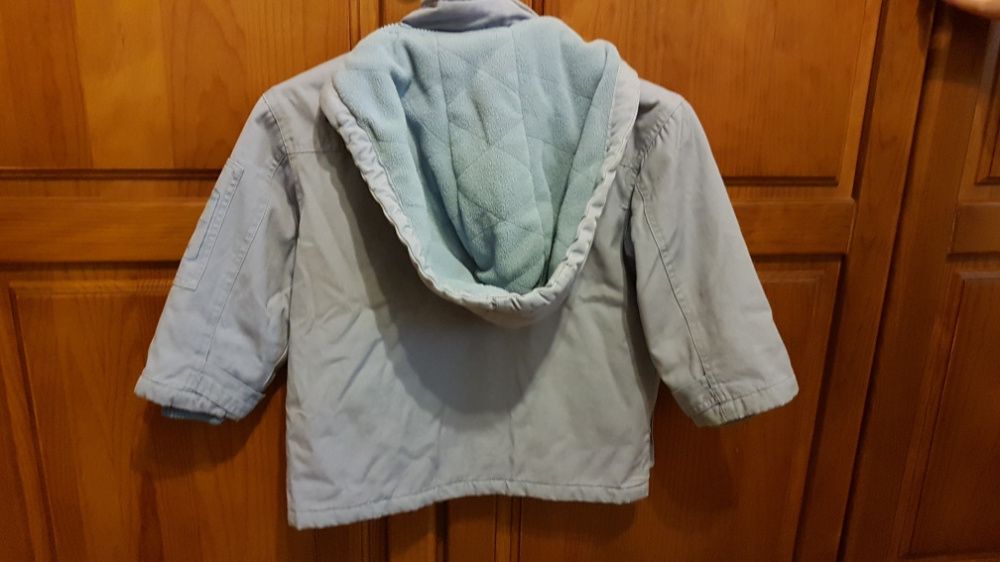 Kispo criança com capuz