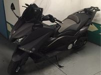 Tmax 530 de 12/2013 com extras e 18441kms