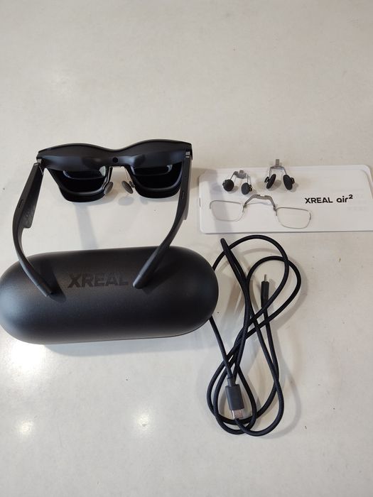 Окуляри віртуальної реальності XREAL Air 2