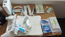 Mega conjunto Nintendo wii desbloqueada + comandos + pistolas + pista