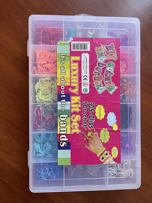 Набір резинок для плетіння, набір гачків