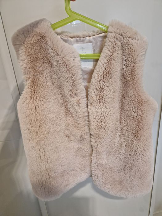 Futrzana kamizelka 9-10 lat