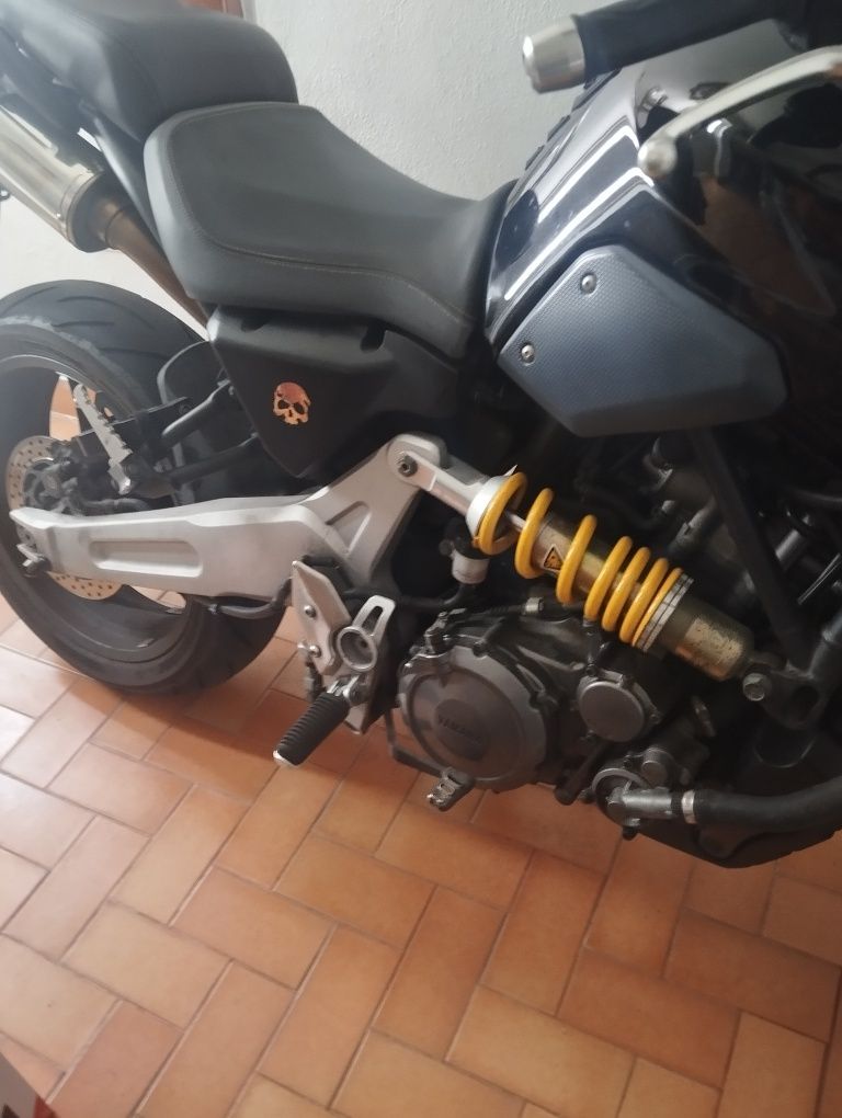 MT 03 660 de 2006