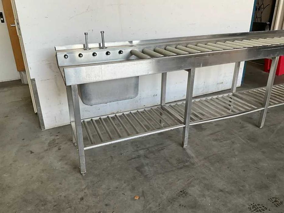Zlew z przenośnikiem rolkowym 302x70x90 – stal nierdzewna, przemysłowy