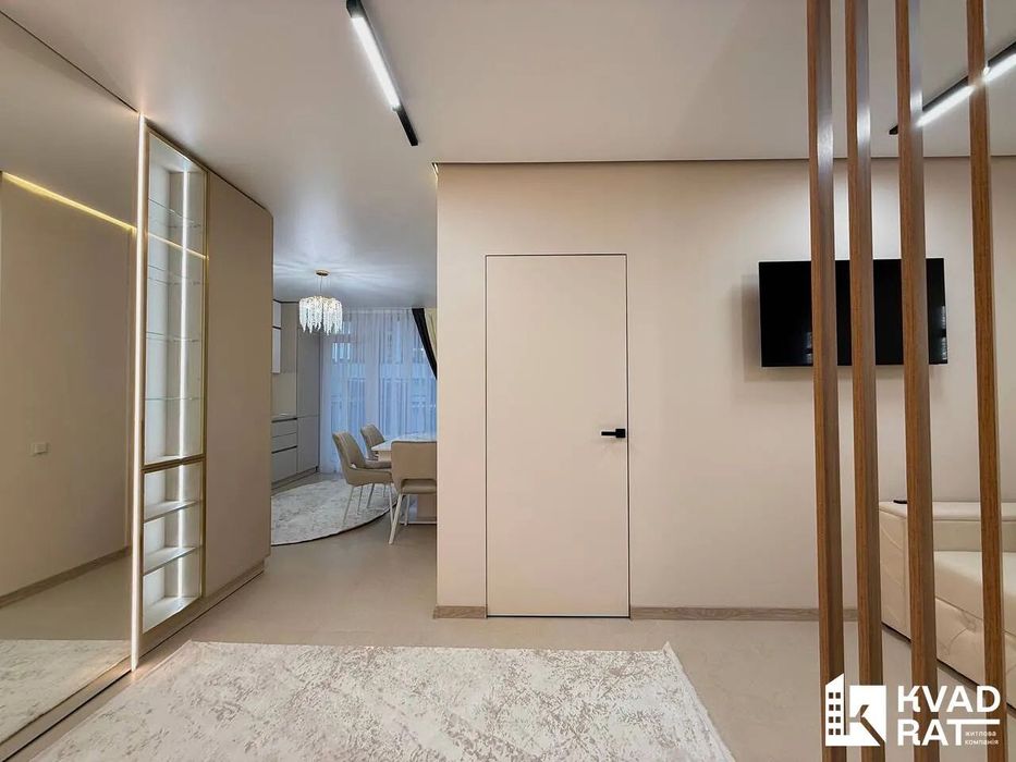 Продам повністю укомплектовану квартиру в ЖК Фемелі Плаза