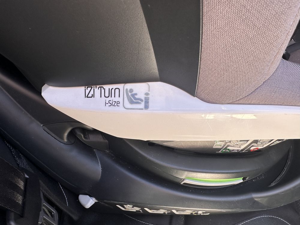 Cadeira Auto Besafe izi turn i-size
