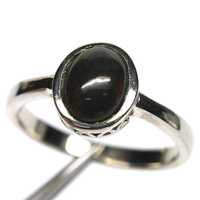 Кольцо с черным опалом, серебро 925 пробы, размер 18,25