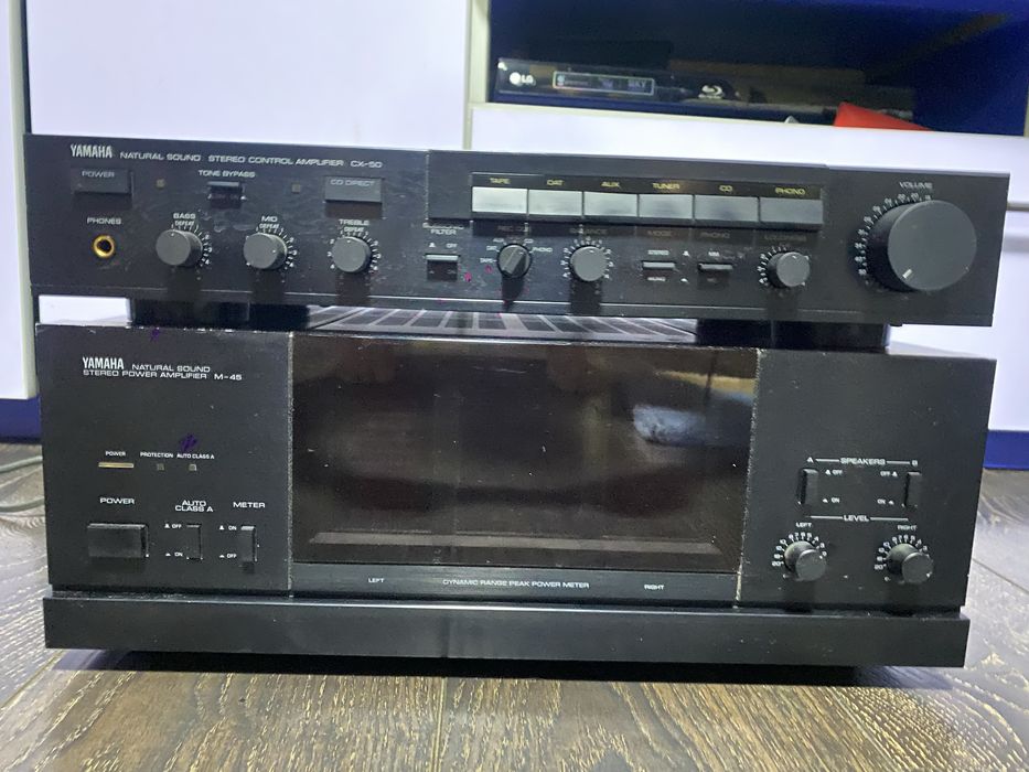 Продам попередній та кінцевий посилювачь Yamaha M-45,  пред СХ-50
