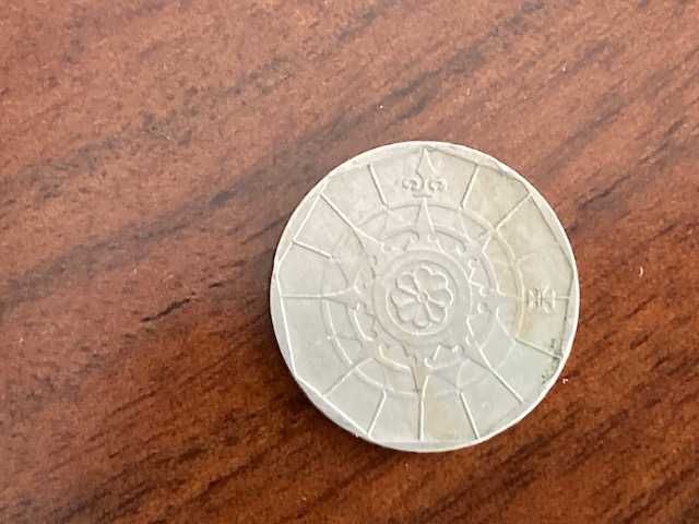 Moedas de 20 escudos (20$00), cuproníquel, entre 1987 e 1999