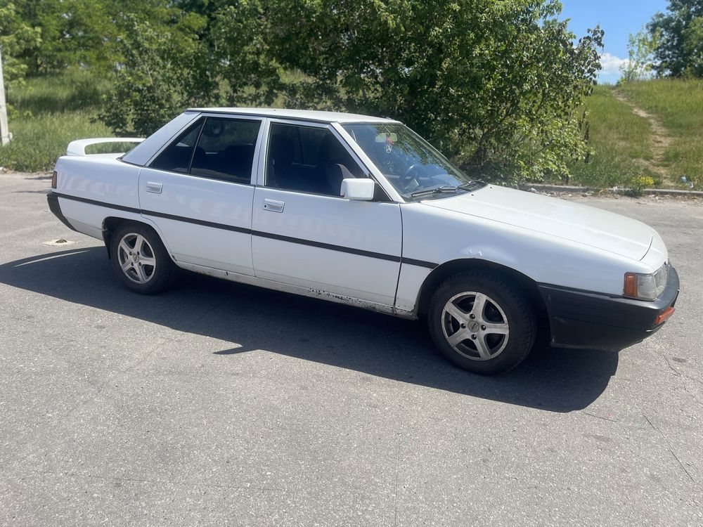 Mitsubishi Galant 1986 1.6