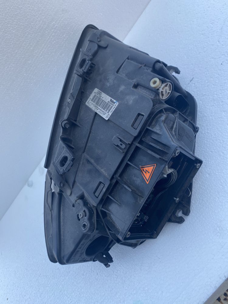 Lampa lewa audi a4 b6 przód bi-xenon